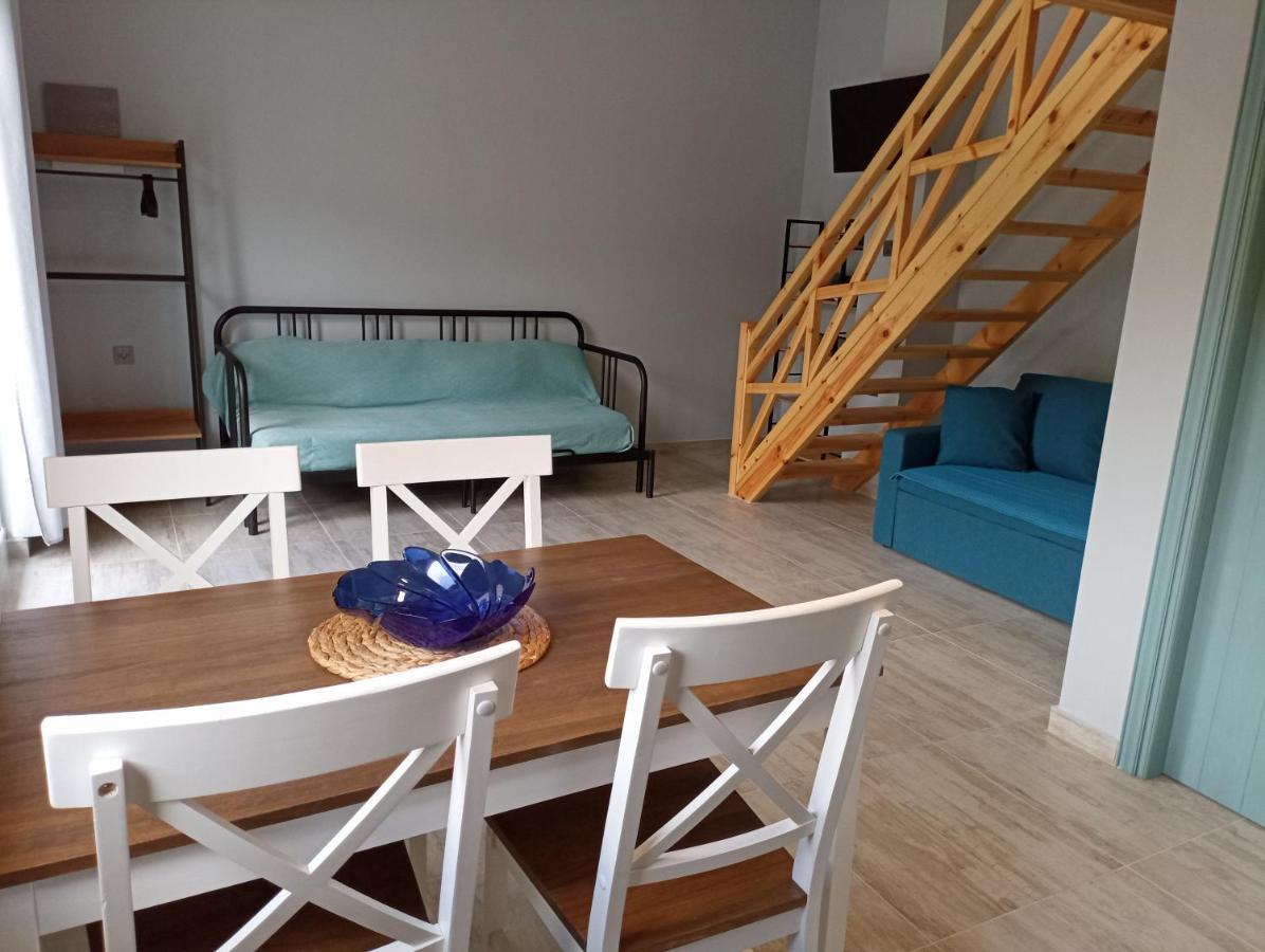 סיקיה Xristos Apartment And Maisonettes מראה חיצוני תמונה